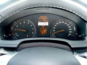 2009 Toyota Avensis Pictures