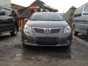 2010 Toyota Avensis Photos