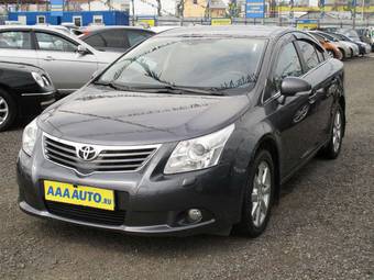 2010 Toyota Avensis Photos