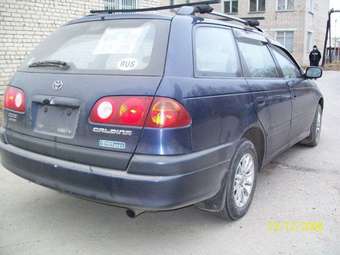 1998 Toyota Avensis Wagon Photos