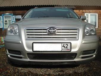 2004 Toyota Avensis Wagon Pics