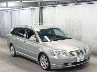 2004 Toyota Avensis Wagon Wallpapers