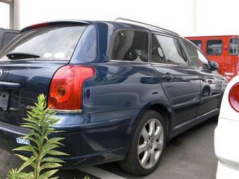 2005 Toyota Avensis Wagon Pictures