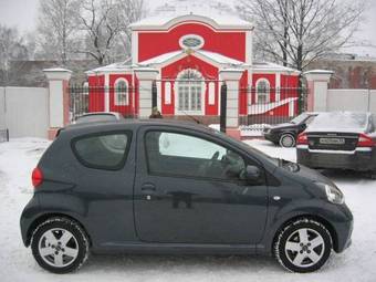 2005 Toyota Aygo Pictures