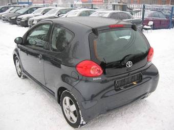 2005 Toyota Aygo Pictures