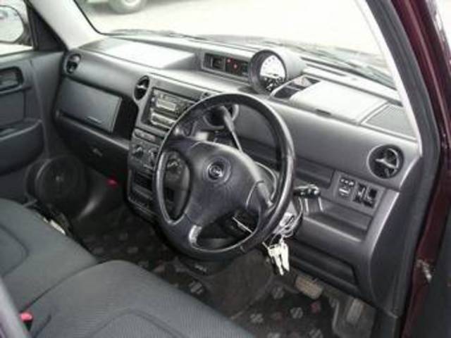 2000 Toyota bB