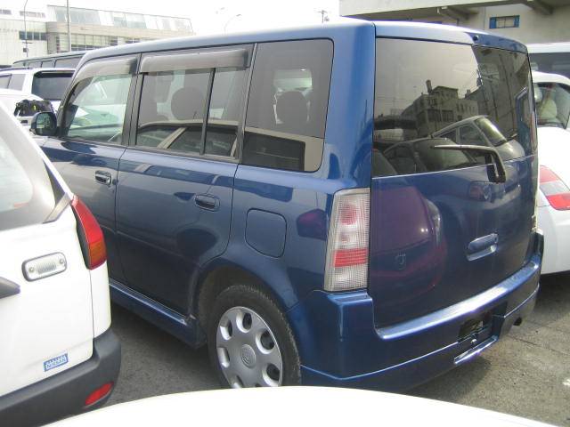 2000 Toyota bB