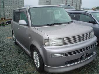 2000 Toyota bB