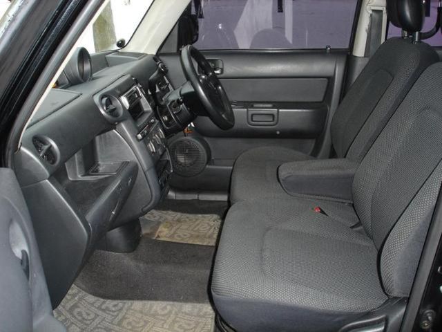 2000 Toyota bB