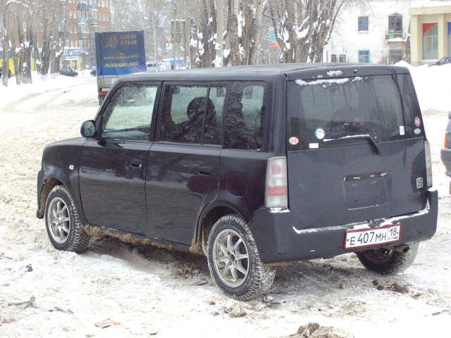 2000 Toyota bB