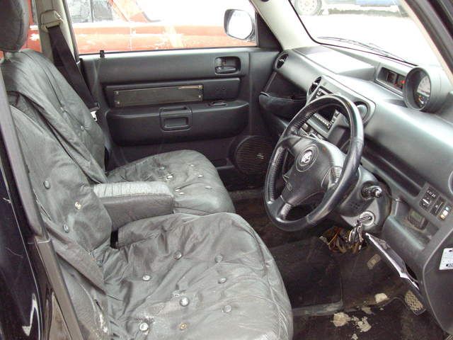 2000 Toyota bB
