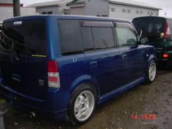 2000 Toyota bB