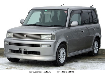 2000 Toyota bB