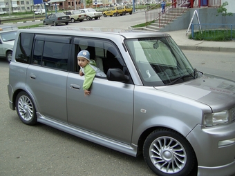 2001 Toyota bB