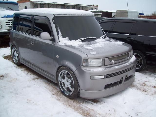 2001 Toyota bB
