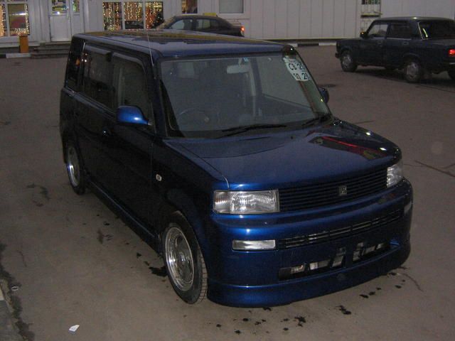 2001 Toyota bB