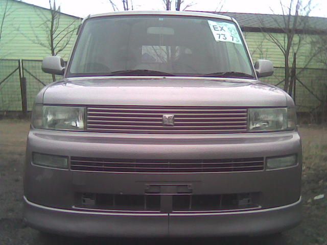 2001 Toyota bB
