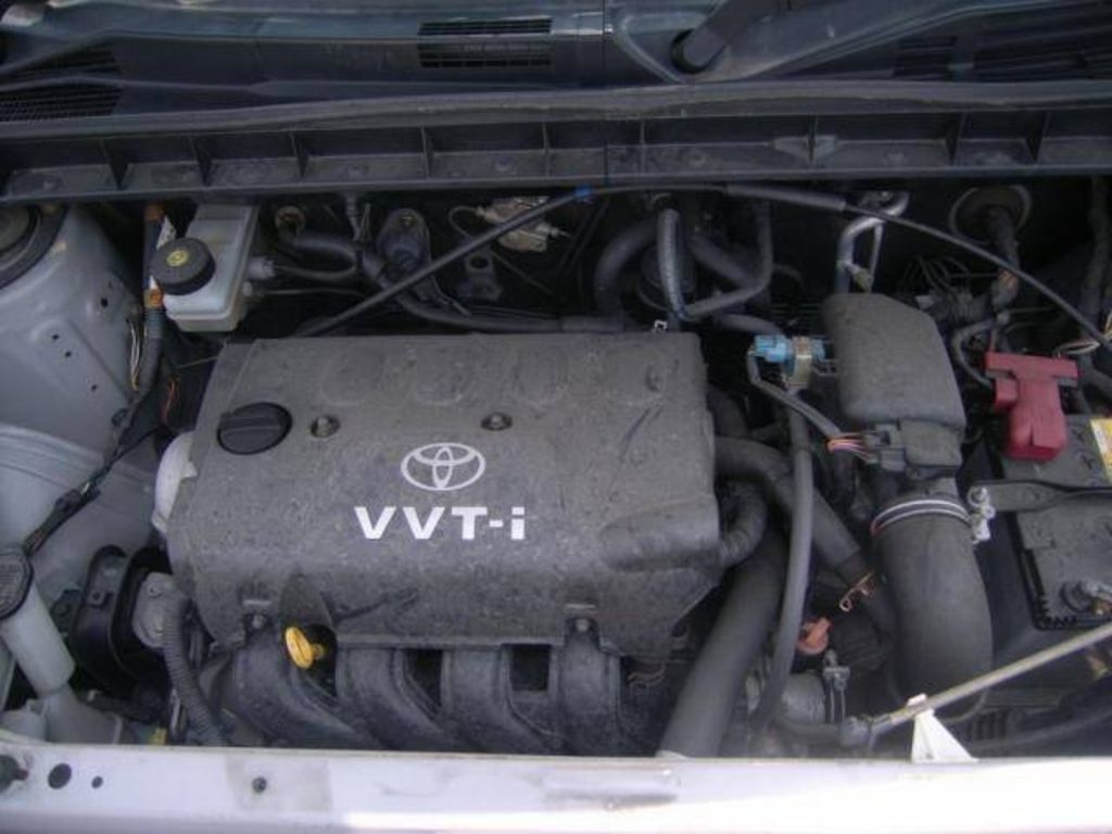 2001 Toyota bB