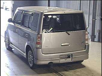 2001 Toyota bB Pics