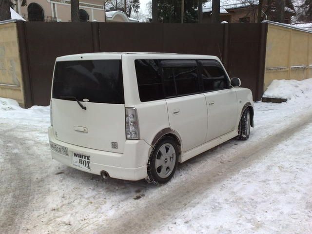 2002 Toyota bB