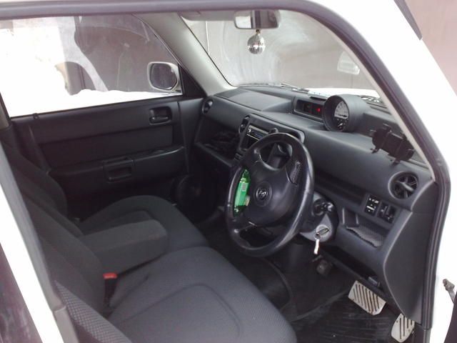 2002 Toyota bB