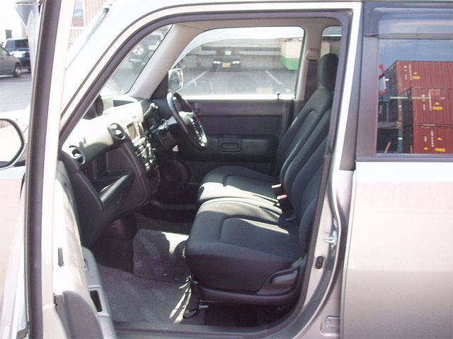 2002 Toyota bB
