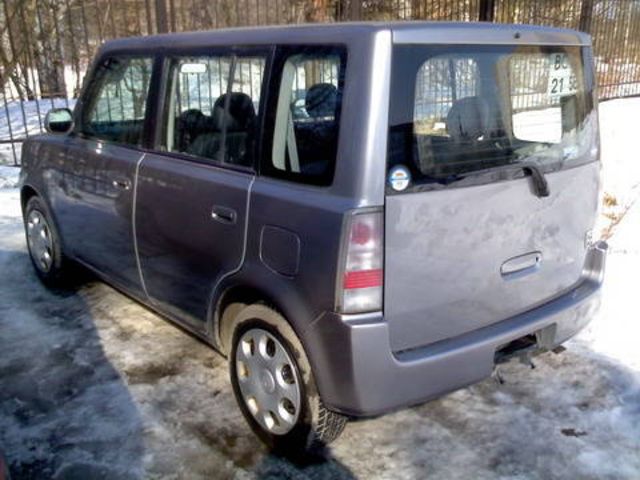 2002 Toyota bB
