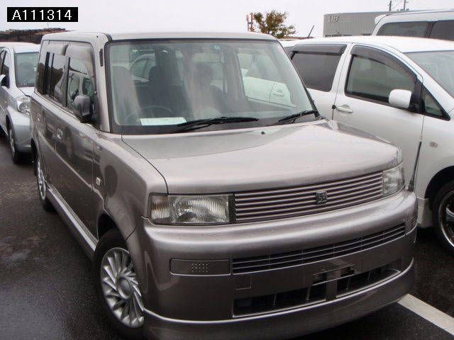 2002 Toyota bB