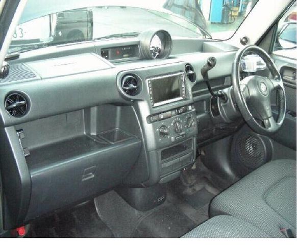 2002 Toyota bB