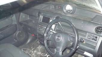 2002 Toyota bB Pictures