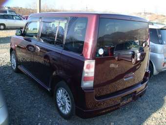 2002 Toyota bB Pictures