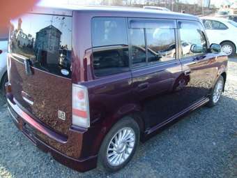 2002 Toyota bB Photos