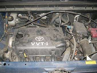 2002 Toyota bB Pictures