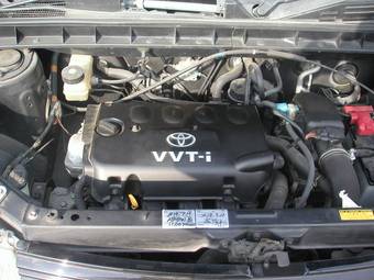 2002 Toyota bB Pictures