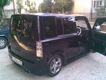 2002 Toyota bB Images