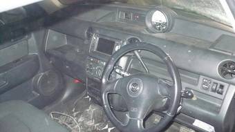 2002 Toyota bB Pictures