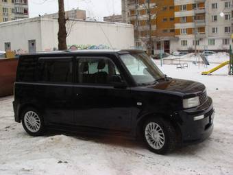 2002 Toyota bB Photos