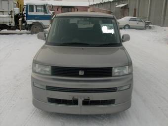 2002 Toyota bB Pictures