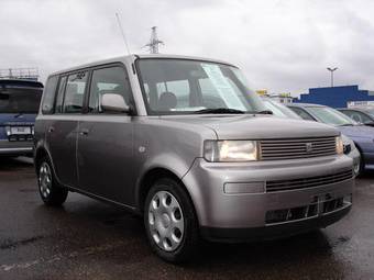 2002 Toyota bB Photos
