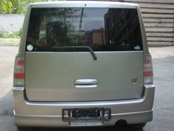 2002 Toyota bB Photos