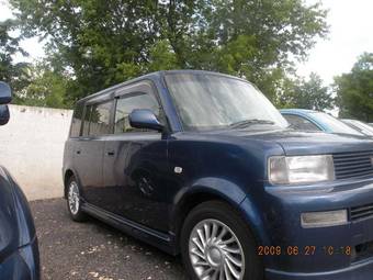 2002 Toyota bB Pictures