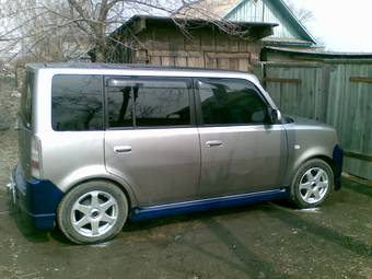 2002 Toyota bB Photos