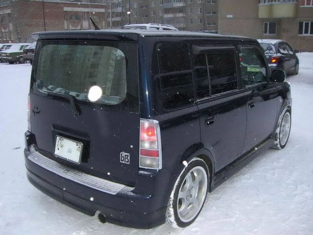2003 Toyota bB