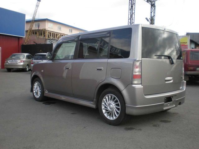 2003 Toyota bB