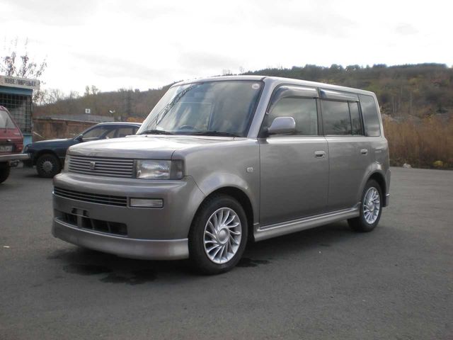2003 Toyota bB