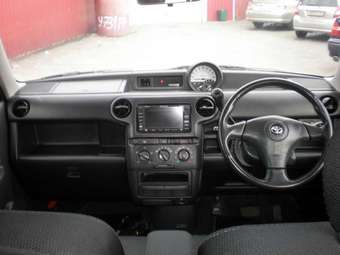 Toyota bB