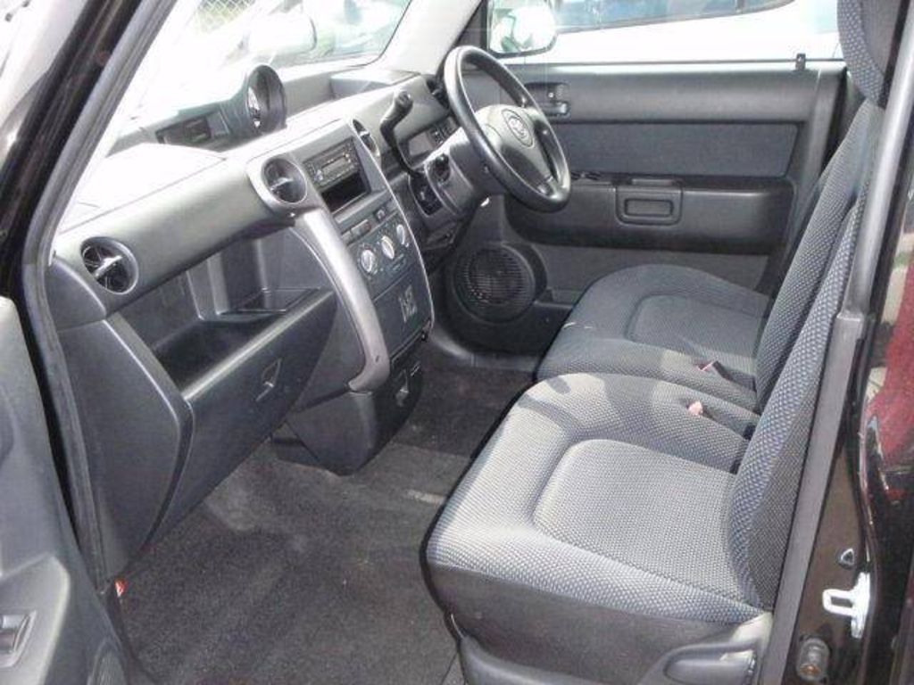 2003 Toyota bB