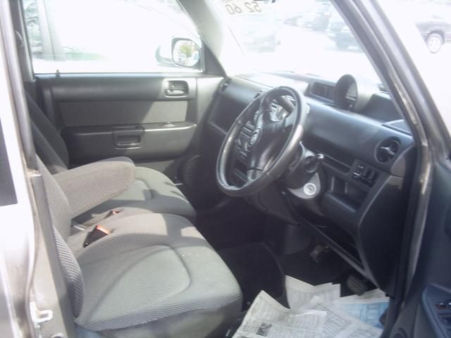 2003 Toyota bB