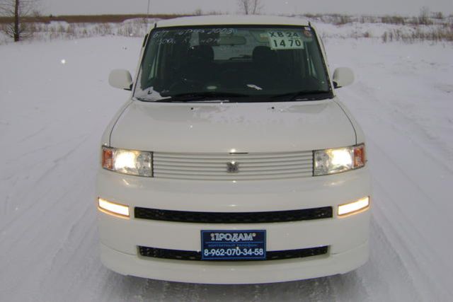 2003 Toyota bB