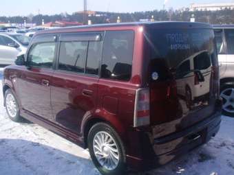 2003 Toyota bB Pictures